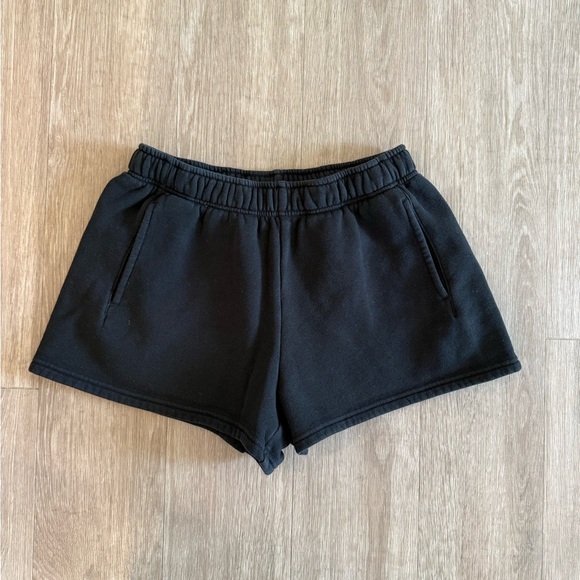 Aerie Cloud Fleece Shorts 3” Black, size S, like new! - Picture 2 of 4